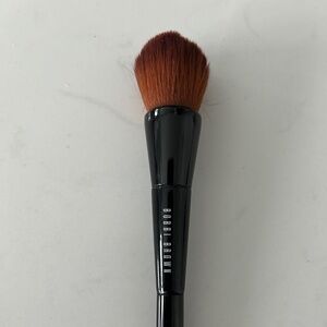 Bobbi Brown Full Coverage Face & Touch Up Brush